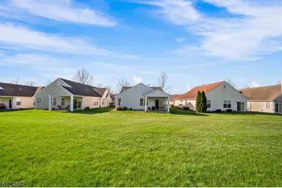 18 Kensington Cir, White Township, NJ 07823 - Photo 26