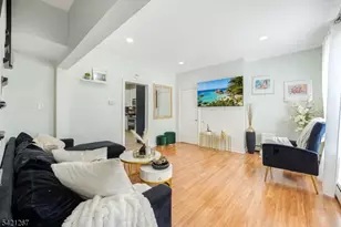 335 N 9th St, Prospect Park, NJ 07508 - Photo 6