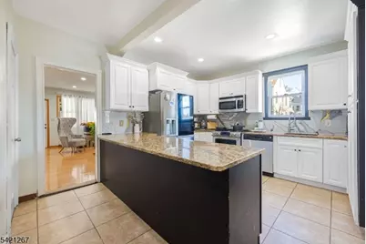 335 N 9th St, Prospect Park, NJ 07508 - Photo 8