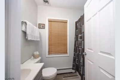 64 Hilltop Trl, Sparta Township, NJ 07871 - Photo 18