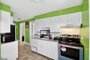 819-821 Lyons Ave, Irvington, NJ 07111 - Photo 28