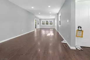 29 Stansfield Pl, North Haledon, NJ 07508 - Photo 6