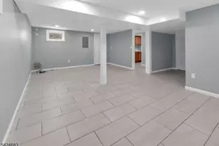 29 Stansfield Pl, North Haledon, NJ 07508 - Photo 18