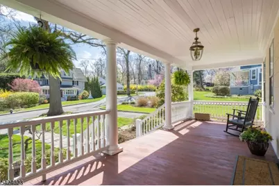 39 Oak Ridge Ave, Summit, NJ 07901 - Photo 6