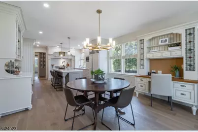 39 Oak Ridge Ave, Summit, NJ 07901 - Photo 22