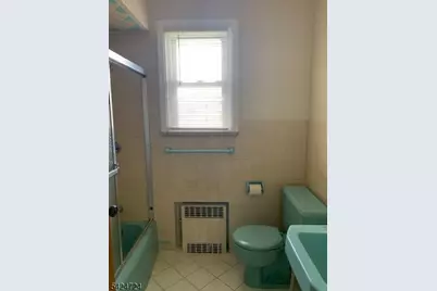 415 Hillside Ave, Clifton, NJ 07110 - Photo 16