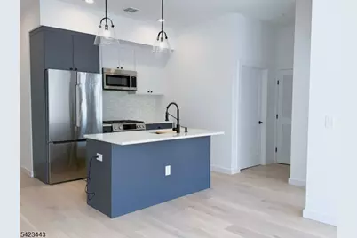 425 3rd St #315, Jersey City, NJ 07302 - Photo 4