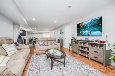 134 Union St, Carteret, NJ 07008 - Photo 10