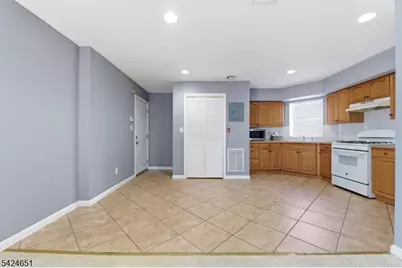 459 Fulton St, Elizabeth, NJ 07206 - Photo 12