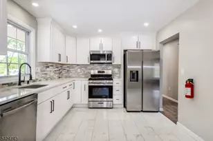 8 Wilcox Ave, Wharton, NJ 07885 - Photo 14