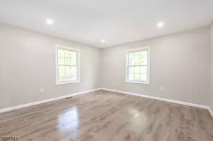 8 Wilcox Ave, Wharton, NJ 07885 - Photo 12