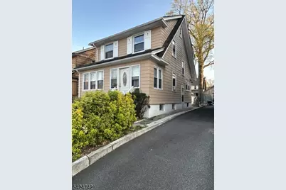 39 Wayne Ave, East Orange, NJ 07018 - Photo 4