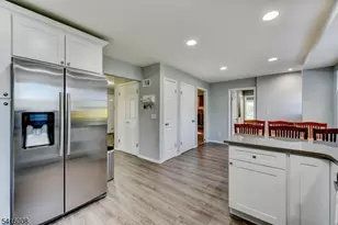 539 Lyme Rock Rd, Bridgewater, NJ 08807 - Photo 6