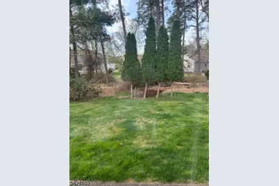 56 Auburn Rd, Berkeley Township, NJ 08757 - Photo 12