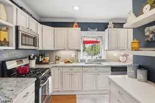 61 Lake Rd, Morris Township, NJ 07960 - Photo 10