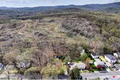 102 Greenwood Ave, Wanaque, NJ 07420 - Photo 16