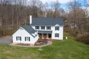 28 Weldon Rd, Jefferson Township, NJ 07849 - Photo 4