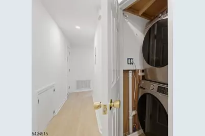 382-384 Belleville Ave #2L, Belleville, NJ 07109 - Photo 12