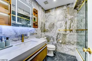 6 Hansen Pl, Wayne Twp., NJ 07470 - Photo 36