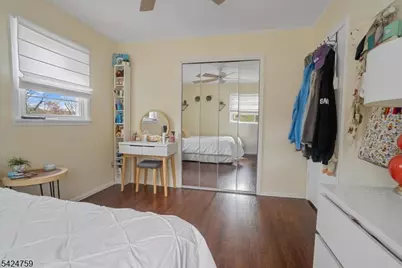 11 Westland Rd, Verona, NJ 07044 - Photo 16