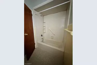 148-152 Newark  Unit 3, Belleville, NJ 07109 - Photo 6