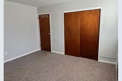 148-152 Newark  Unit 3, Belleville, NJ 07109 - Photo 4
