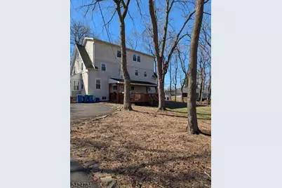 4 New Amwell Rd, Hillsborough Township, NJ 08844 - Photo 2