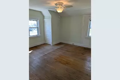 4 New Amwell Rd, Hillsborough Township, NJ 08844 - Photo 10