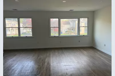 794 W Broad St, Westfield, NJ 07090 - Photo 4