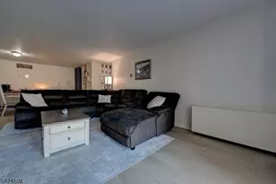 265 Main St, Ridgefield, NJ 07660 - Photo 4