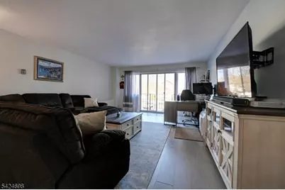265 Main Street #219, Ridgefield, NJ 07660 - Photo 2