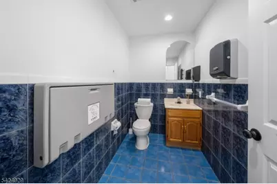 720 E Elizabeth Ave, Linden, NJ 07036 - Photo 8