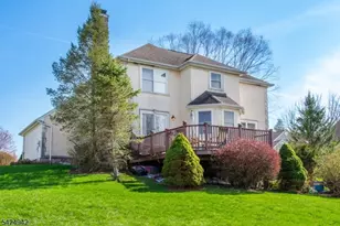 13 Witherwood Dr, Hardyston Township, NJ 07419 - Photo 2