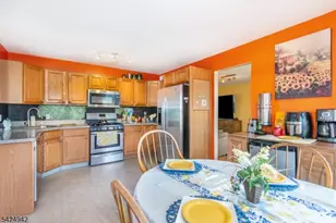 13 Witherwood Dr, Hardyston Township, NJ 07419 - Photo 12