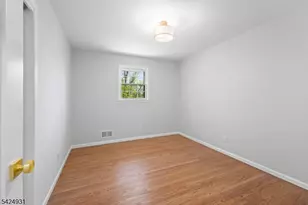 22 Hillcrest Rd, Hillsborough Township, NJ 08844 - Photo 16