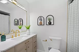 22 Hillcrest Rd, Hillsborough Township, NJ 08844 - Photo 18