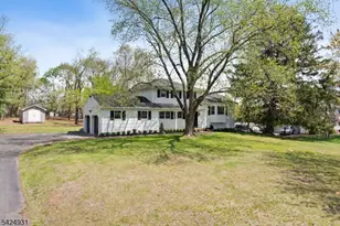 22 Hillcrest Rd, Hillsborough Township, NJ 08844 - Photo 28