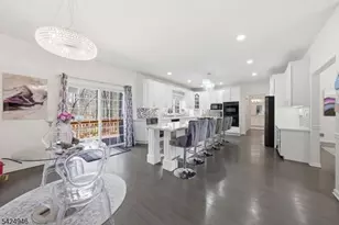 11 Rosewood Ln, Denville, NJ 07834 - Photo 18