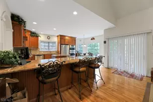 22 Mdw Lk Dr, Mahwah Twp., NJ 07430 - Photo 10