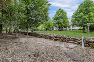 22 Mdw Lk Dr, Mahwah Twp., NJ 07430 - Photo 34