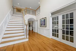 22 Mdw Lk Dr, Mahwah Twp., NJ 07430 - Photo 4