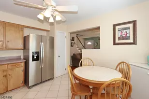 722 Pine St, Roselle Park, NJ 07204 - Photo 12
