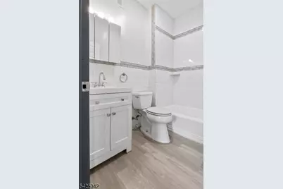 211 N 13th St, Newark, NJ 07107 - Photo 6