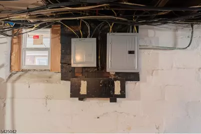 211 N 13th St, Newark, NJ 07107 - Photo 38