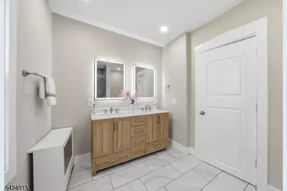 1466 Center St, Hillside, NJ 07205 - Photo 18