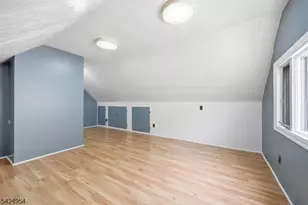 31 Ackerson Pl, Passaic, NJ 07055 - Photo 12