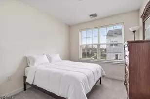 309 Saratoga Ct, Branchburg Township, NJ 08876 - Photo 20