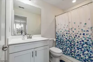309 Saratoga Ct, Branchburg Township, NJ 08876 - Photo 26
