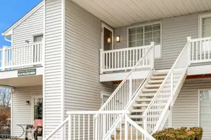 66 Village Green Rd Ondo, Bedminster Township, NJ 07921 - Photo 2