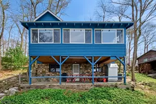1193 Lakeside Dr E, Vernon, NJ 07422 - Photo 2
